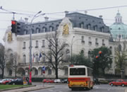 L'Académie de Musique, l'Ambassade de France ... — L’Autriche