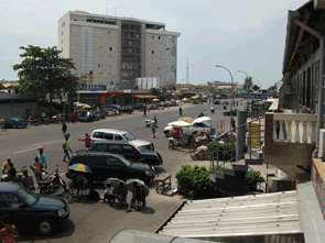 Histoires d'eau à Cotonou ! ... — Bénin et Togo
