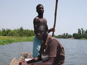 Voguons sur le Mono — Bénin et Togo