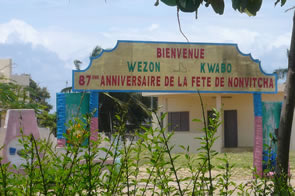Sur la plage de Grand-Popo — Bénin et Togo
