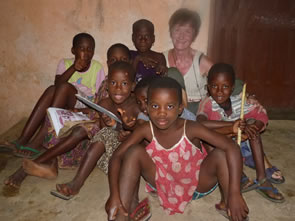 Palabres à Kuma-konda — Rencontres africaines