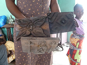 La teinturière de Cocotomey — Sourires d’Afrique