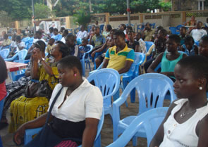 Concert au Centre Culturel "Akuna-Matata" à Lomé — Sur un air du Togo
