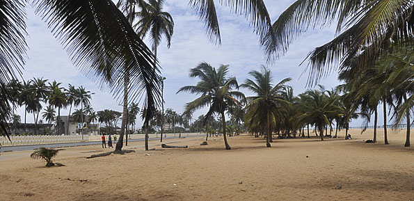Pique-nique sur la plage — Sur un air du Togo