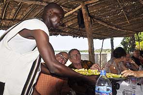 A l'auberge du lac — Sur un air du Togo