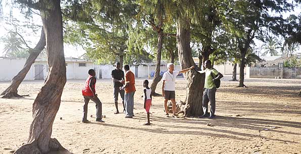 Parties de pétanque — Sur un air du Togo