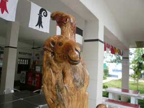 Les détails de la Sculpture — Sur un air du Togo