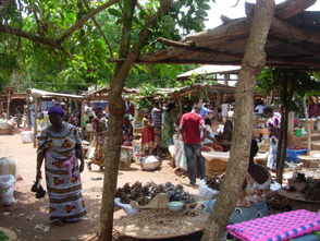 Le marché du troc — Sur un air du Togo