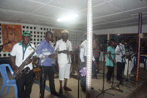Soirée au Dancing de Lomé — Sur un air du Togo