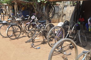 Par les rues de Togoville — Sur un air du Togo