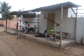 Tôt le matin — Sur un air du Togo