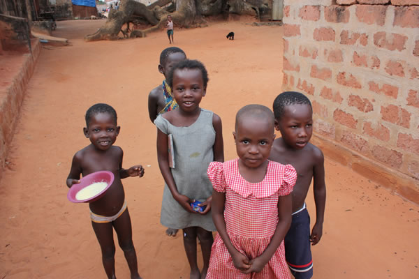 Par les rues de Togoville — Le Togo