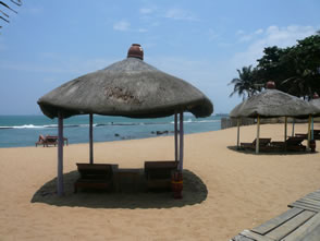 La plage Robinson à Lomé — Le Togo