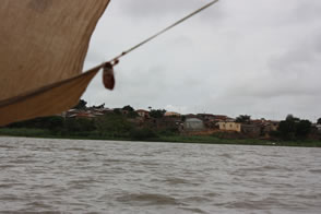 En pirogue pour Togoville — Le Togo