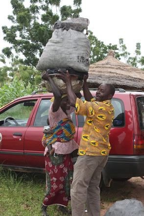 En passant par Bassar — Le Togo