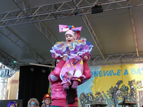 Jeux d'enfants et bal masqués — Venise