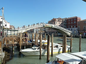 Les ponts vénitiens — Venise