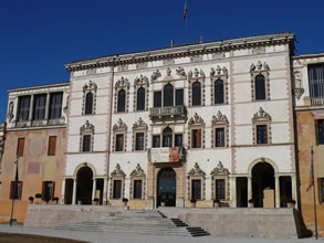 Piazzola sul Brenta   (Padova)  - Villa Contarini — Venise
