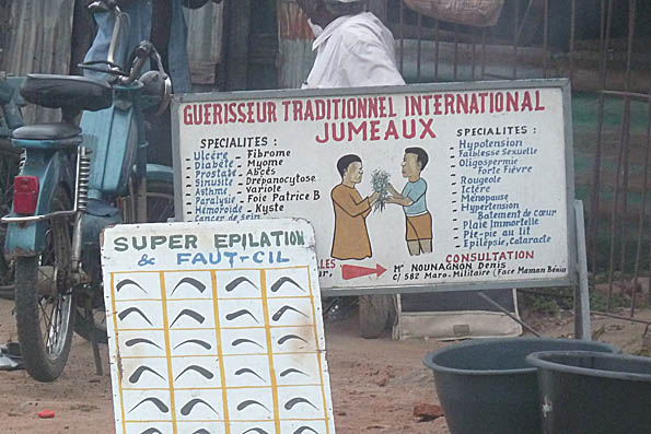 Sur la route Nationale — Vie africaine